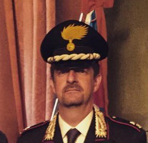 MONCALIERI – Nel disastro di Beirut la preoccupazione per l’ex comandante dei carabinieri che rassicura: “Stiamo bene”