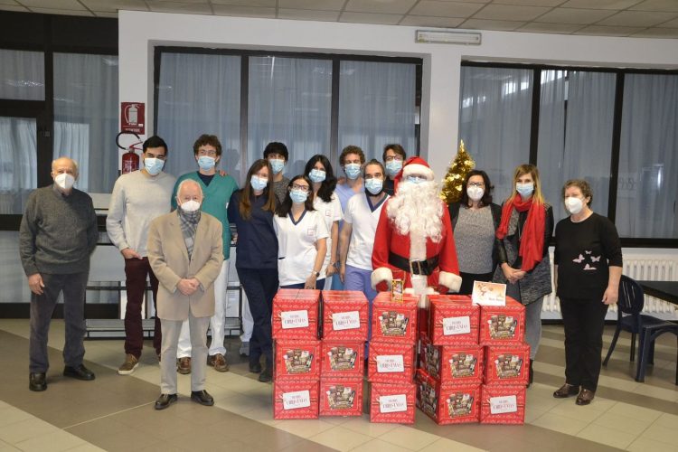 NICHELINO – Un regalo dal centro anziani per i medici dell’Usca
