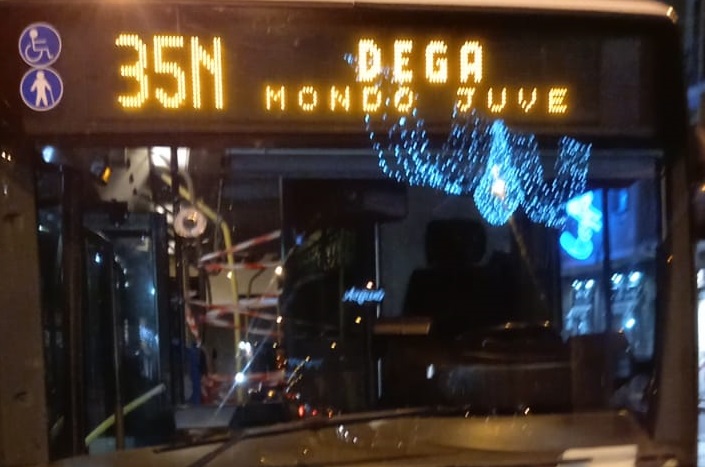 NICHELINO – Autobus della navetta 35 preso a sassate all’altezza della stazione