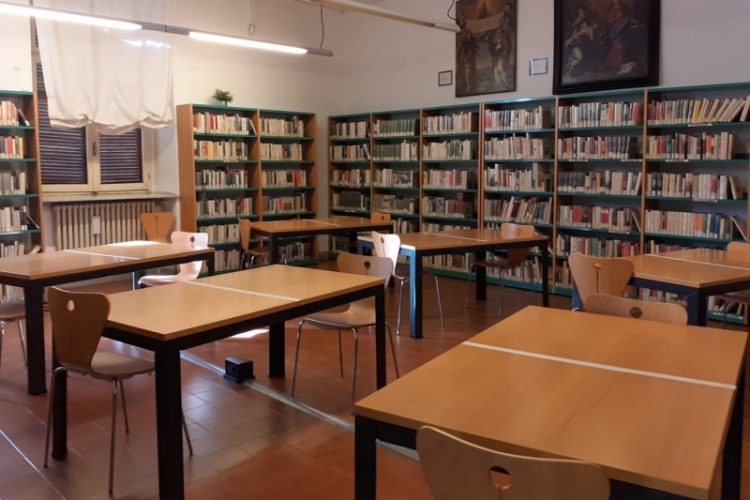 CARMAGNOLA – Riaperta l’aula studio della biblioteca