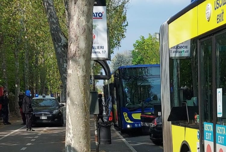 NICHELINO – Nuovo assalto di una banda di ragazzini ad un autobus della linea 35