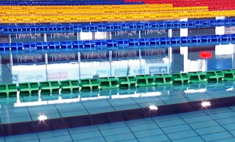 CARIGNANO – Attività in piscina per i bambini a tariffe agevolate