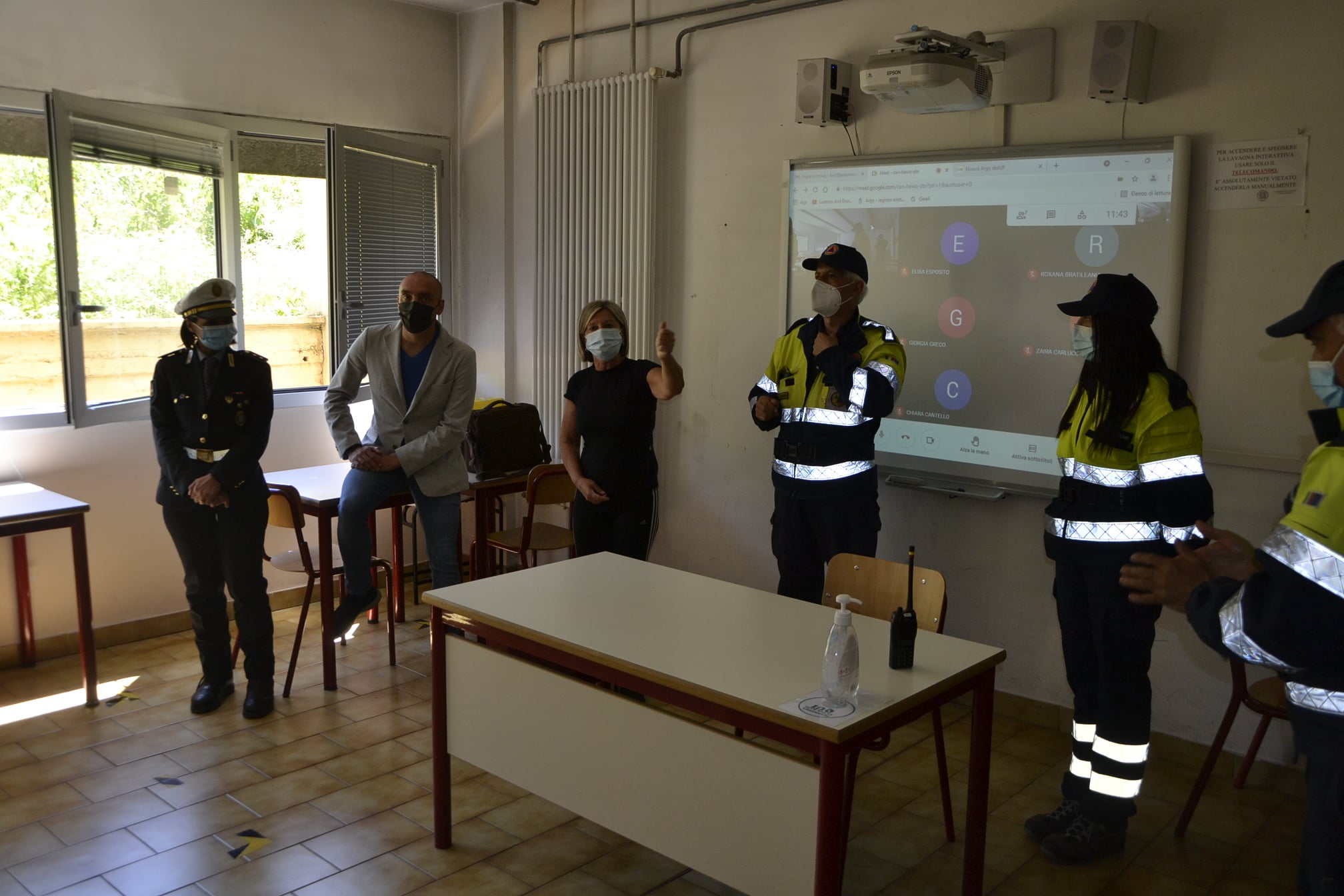 NICHELINO – La Protezione Civile in visita all’Erasmo