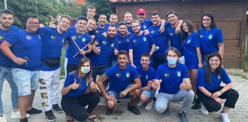 NICHELINO – L’Oltrestazione si tinge di azzurro per la vittoria della nazionale