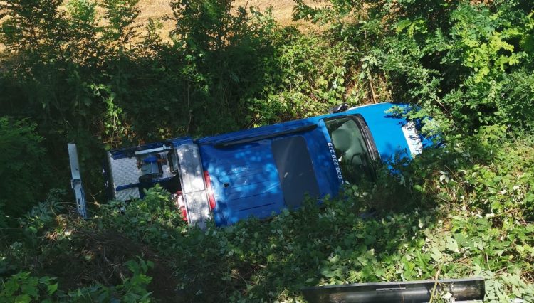 CAMBIANO – Incidente sulla provinciale 122: due feriti
