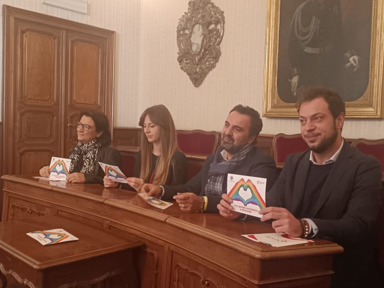 MONCALIERI – Inaugurato lo sportello arcobaleno per l’ascolto delle tematiche Lgbt