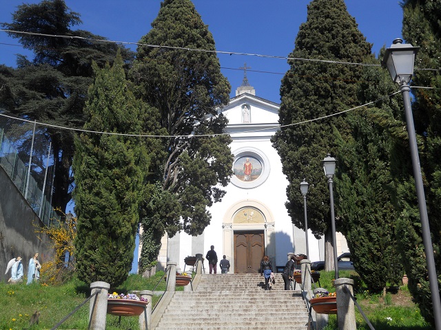 MONCALIERI – La mostra sulla storia della chiesa di Revigliasco