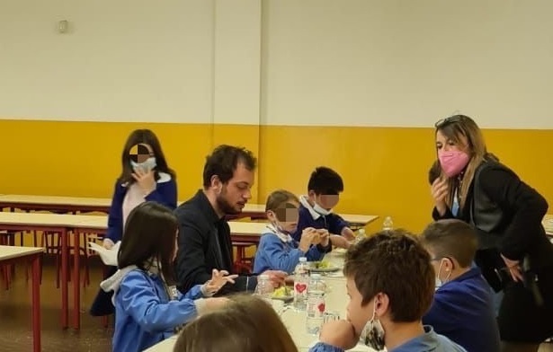 MONCALIERI – Controlli a sorpresa dell’assessore in mensa