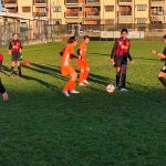 carmagnola-le-ragazze-del-salsasio-calcio-dicono-no-alla-violenza-sulle-donne