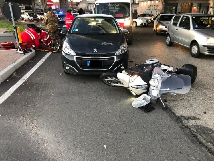 MONCALIERI – Incidente in corso Trieste: caos sotto la sopraelevata