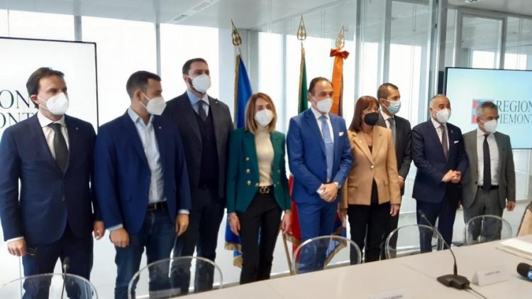 REGIONE – Dopo dieci anni di cantiere si apre la nuova sede nel grattacielo