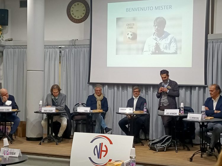NICHELINO – Chicco Evani al Grosa per presentare il suo libro