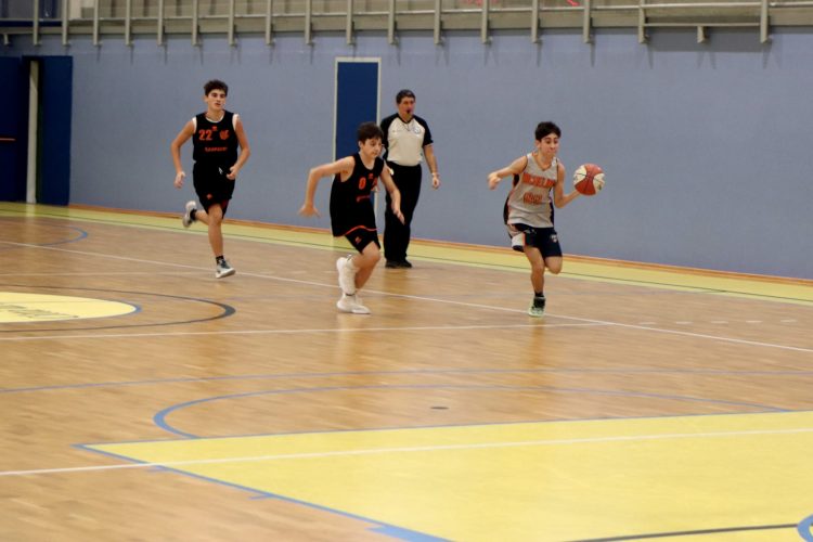 NICHELINO – Sabato torneo di basket per avvicinare i giovani della città con quelli di Barriera