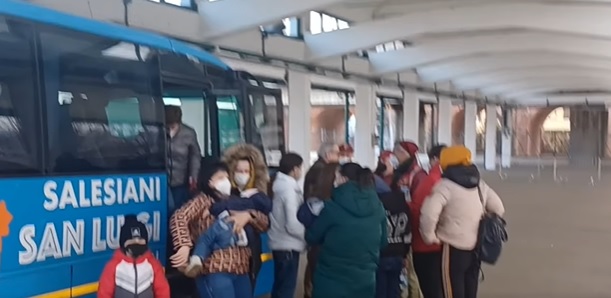MONCALIERI – Al Palavaccini 50 profughi per le visite anti Covid