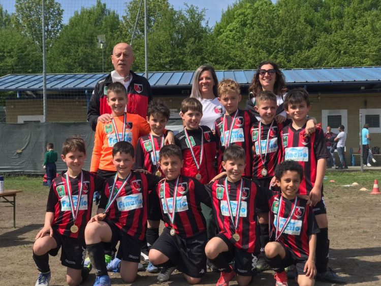 CARMAGNOLA – A pieno ritmo le attività della scuola calcio di Salsasio