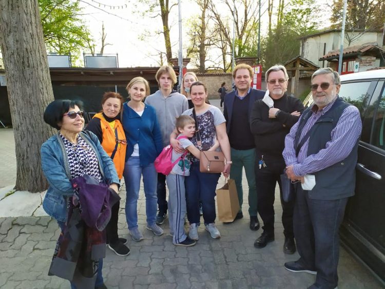 LA LOGGIA – Arrivati i primi profughi dall’Ucraina