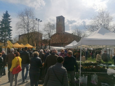 CARMAGNOLA – Successo per il ritorno di Ortoflora