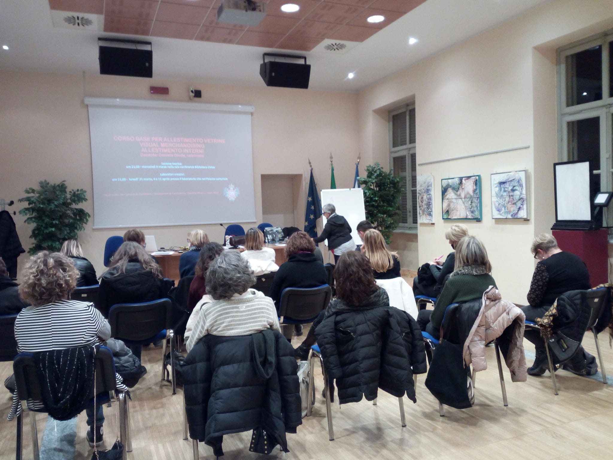 CAMBIANO – Nuovo incontro dedicato ai commercianti