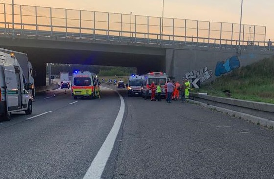 NICHELINO – Tragedia in tangenziale: muore motociclista a Stupinigi