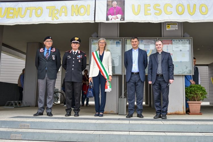 CARMAGNOLA – La visita in città del nuovo vescovo di Torino