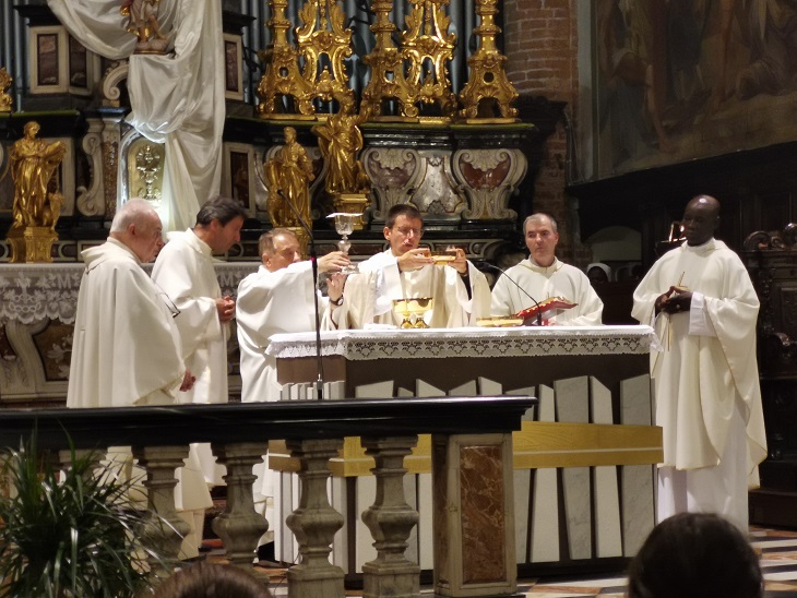 CARMAGNOLA – Il Corpus Domini alla Collegiata