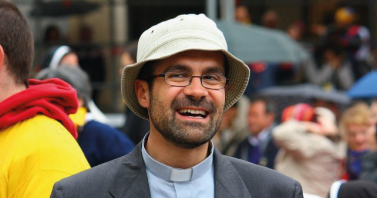 NICHELINO – Don Mario Aversano nominato dal vescovo vicario episcopale per la pastorale sul territorio.
