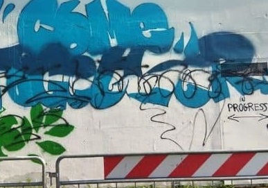 VINOVO – Vandali in azione contro i ragazzi dei graffiti