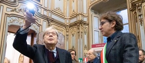 NICHELINO – Vittorio Sgarbi alla palazzina di caccia di Stupinigi