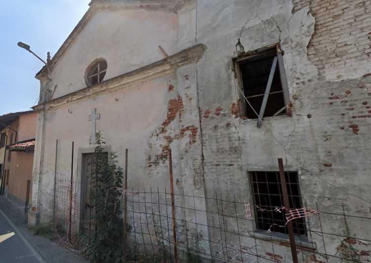 MONCALIERI – La chiesa storica di Tagliaferro cade a pezzi: ordinanza contro la Curia