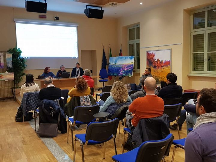 CAMBIANO – Incontro tra amministrazione e professionisti per il regolamento edilizio