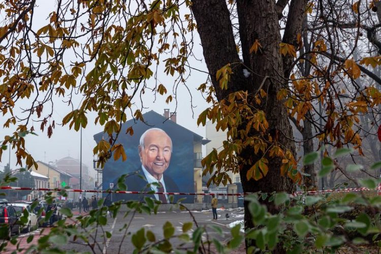 NICHELINO – Con il murales di Piero Angela, la città finisce sulla mappa mondiale della street art