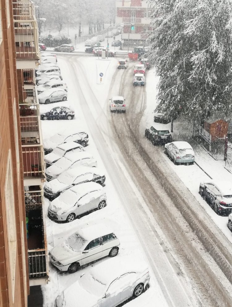 MALTEMPO – Fioccano le polemiche per le strade non pulite dalla neve