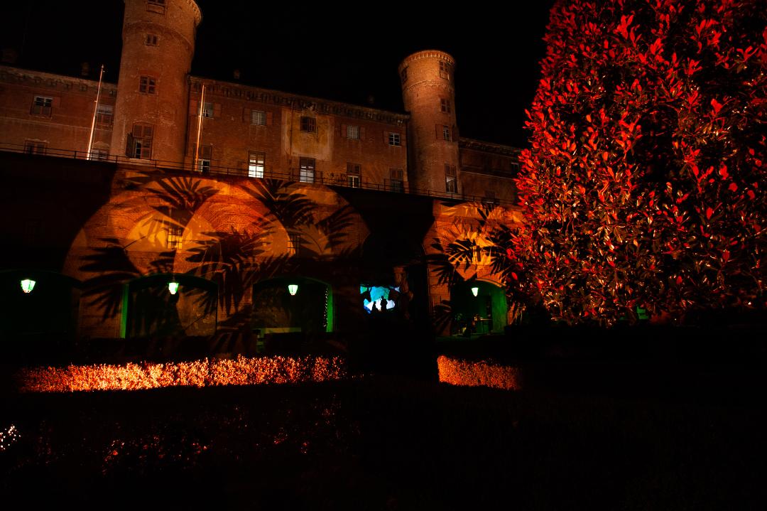 MONCALIERI – Dall’Immacolata il giardino delle Rose si illumina per Natale