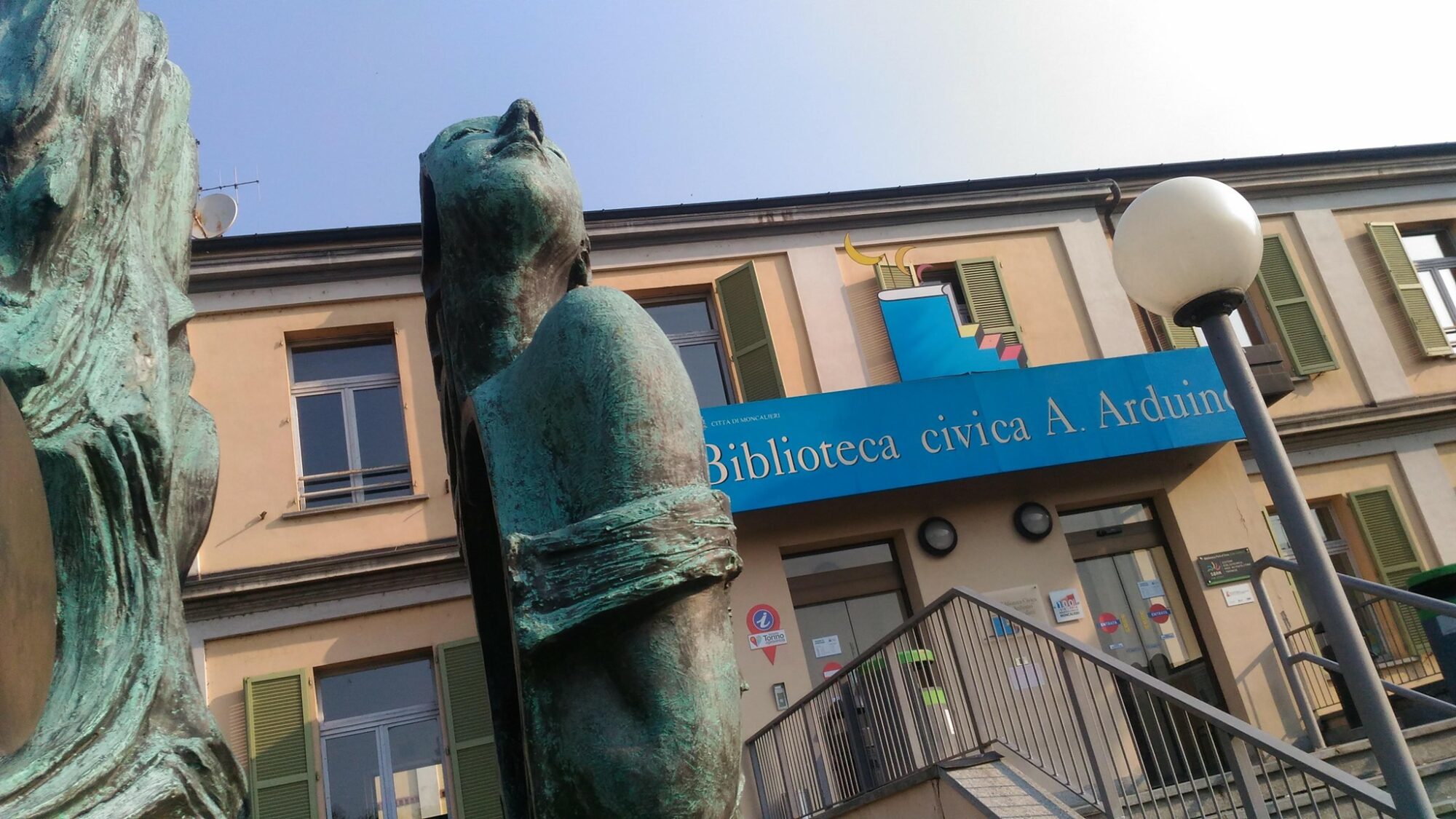 MONCALIERI – In biblioteca per il martedì dei ragazzi, il Grande Gigante Gentile