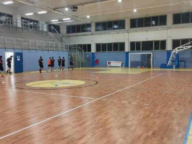 NICHELINO – Riapre la palestra Gramsci per pallacanestro e pallavolo