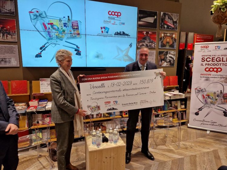CANDIOLO – Raccolti oltre 150 mila euro da Coop per l’acquisto di strumentazioni al centro tumori