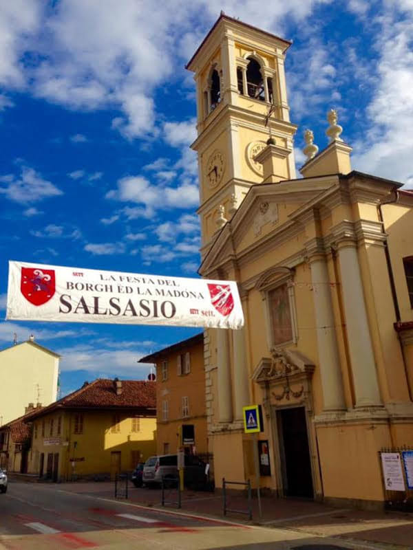 CARMAGNOLA – Una serata per raccogliere fondi da destinare ai ragazzi della giornata della gioventù