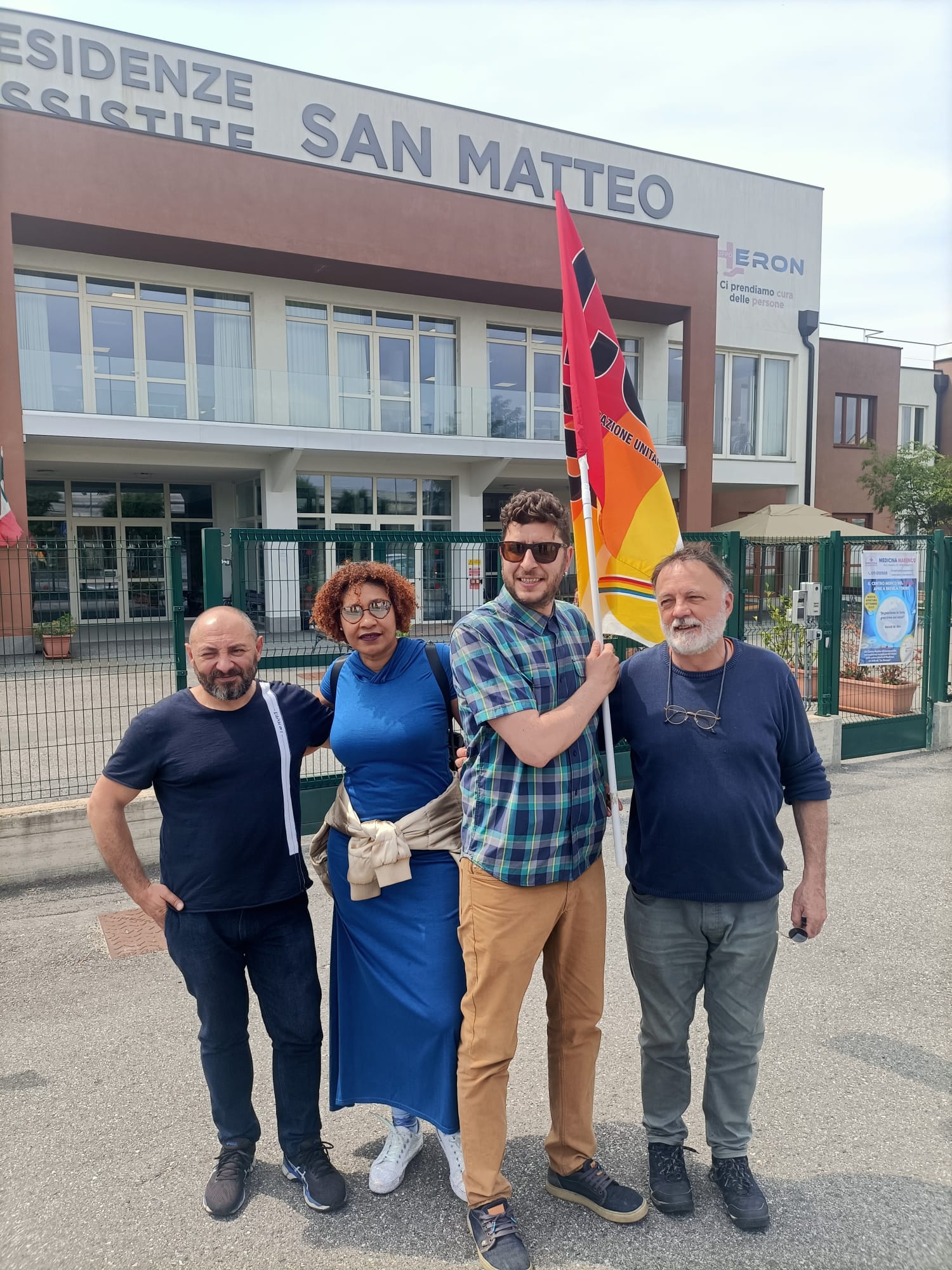 NICHELINO – Sit-In dei sindacati davanti la Rsa San Matteo