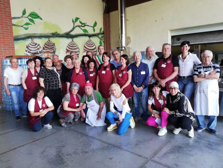 Sagra dell’Amarena: è iniziata la festa a Trofarello, e durerà fino al 12 giugno, con Miss, Mister e Lady Amarena