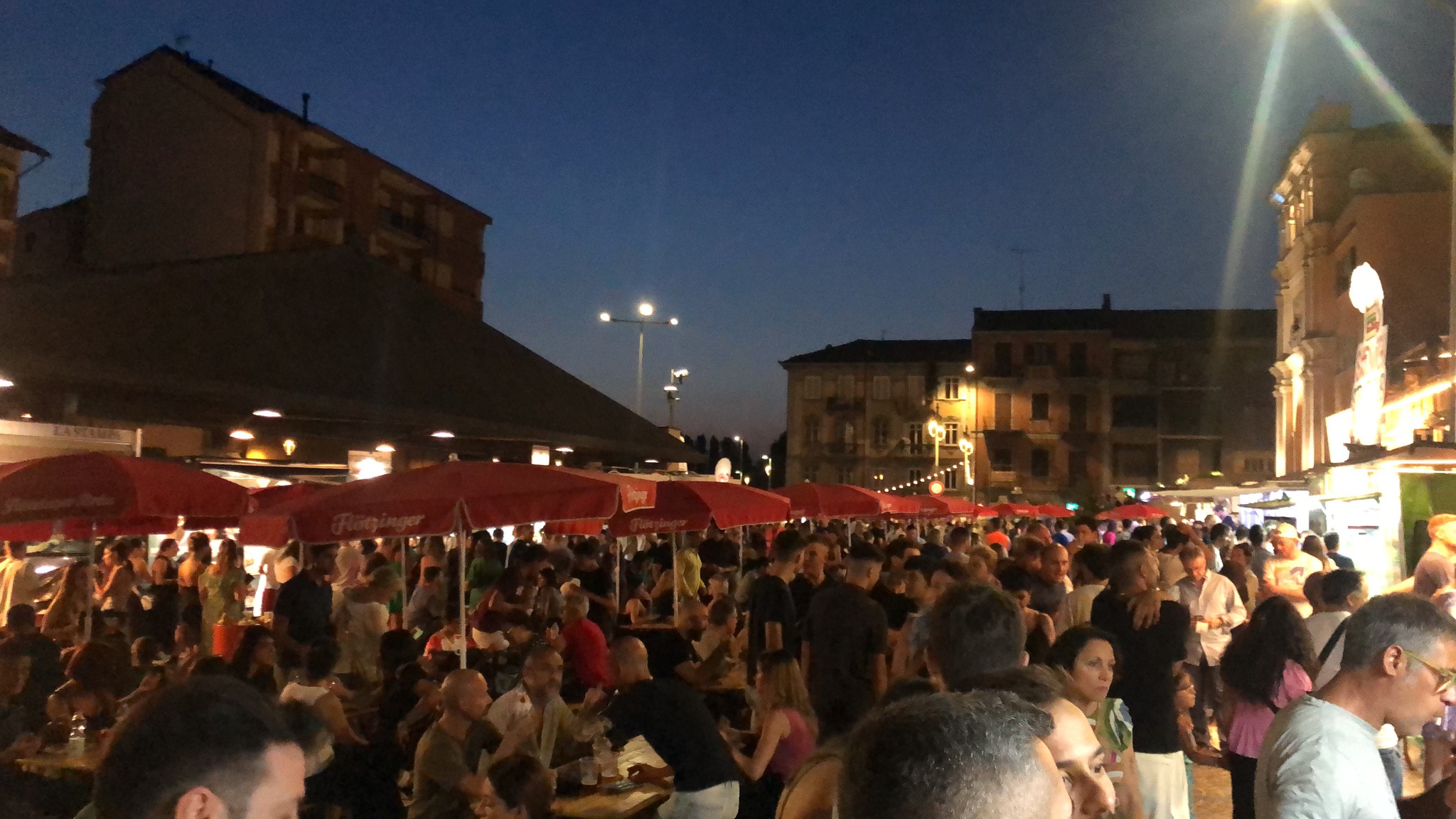 MONCALIERI – Successo per le notti bianche in città