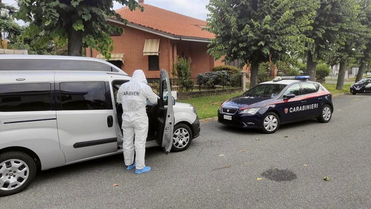 VINOVO – Due anziani trovati morti in casa. Per i carabinieri è un omicidio suicidio