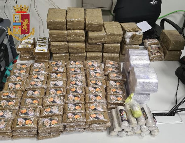 Nichelino: maxi operazione contro la droga