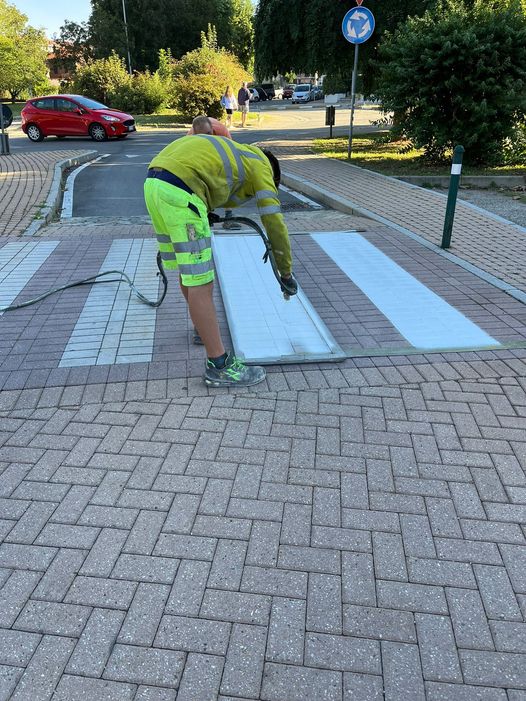TROFARELLO – Lavori di rifacimento della segnaletica