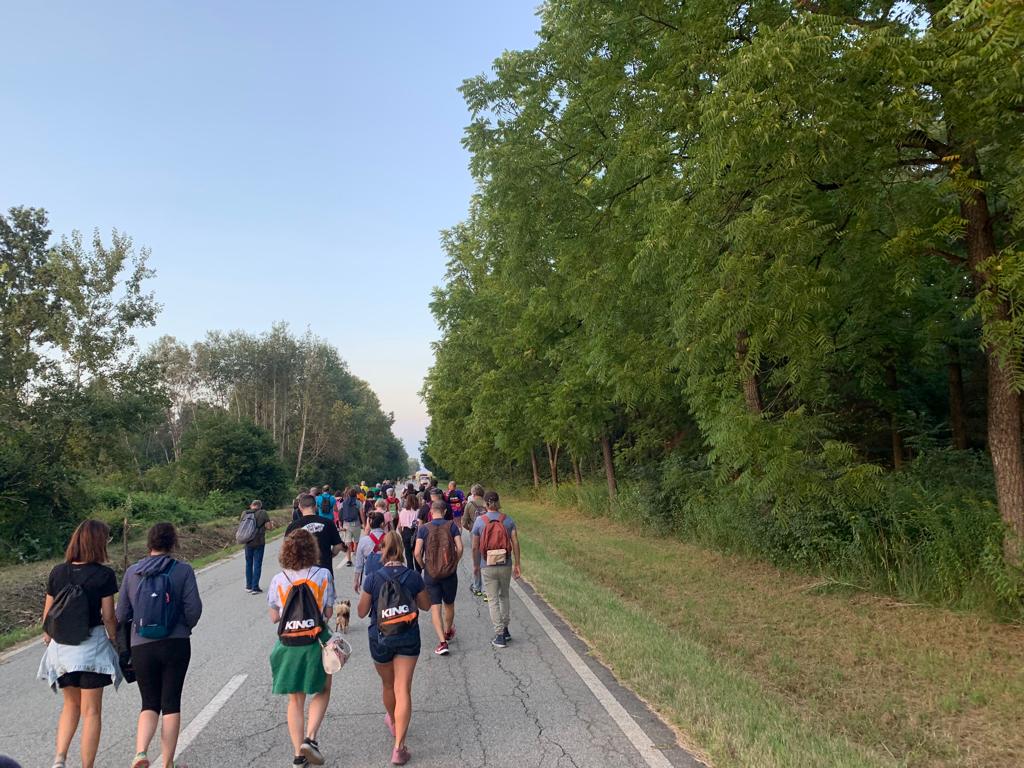NICHELINO – Circa 1000 persone alla camminata sotto le stelle a Stupinigi