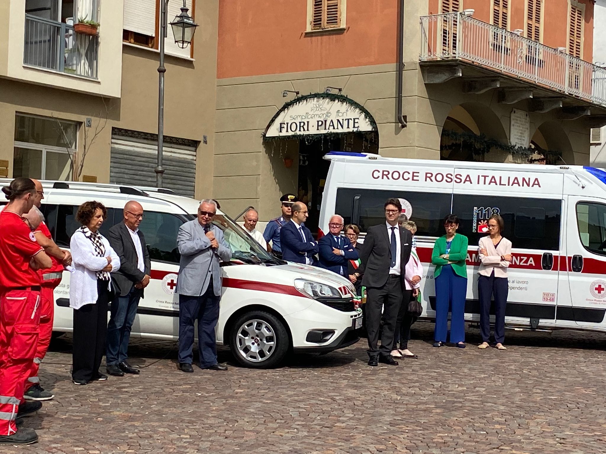 POIRINO – Inaugurati 4 nuovi mezzi della Croce rossa locale