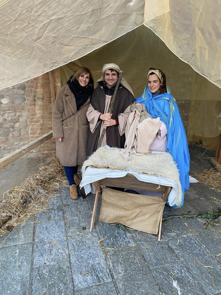 NICHELINO – Successo per il presepe vivente al Borgo Antico