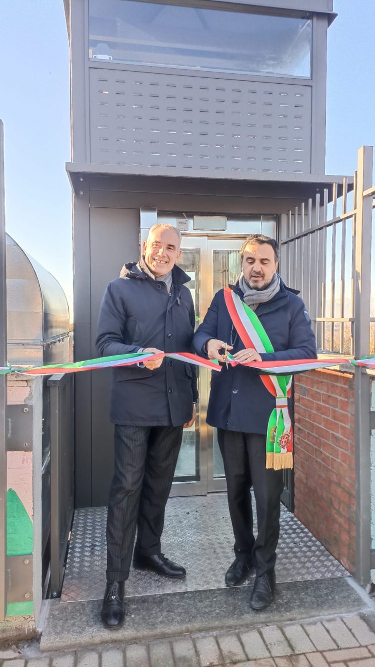 MONCALIERI – Inaugurato l’ascensore multipiano