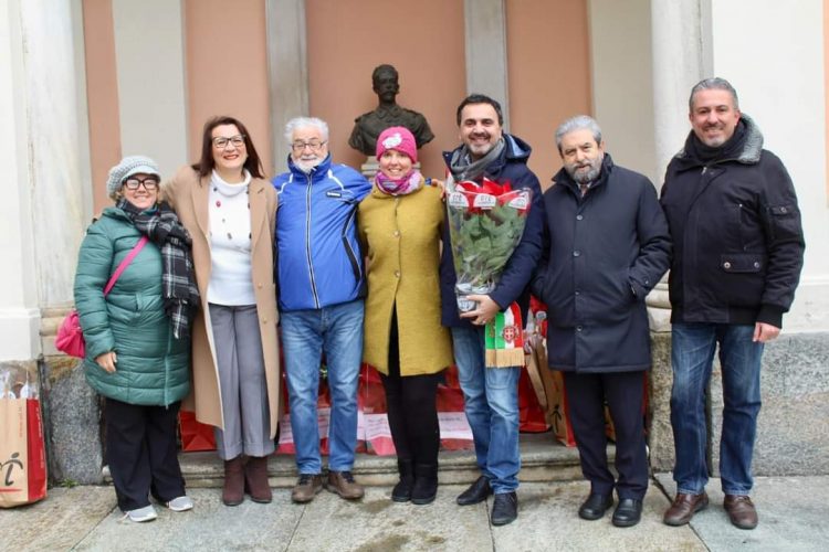 MONCALIERI – Le stelle di Natale Ail per la ricerca; successo di partecipazione