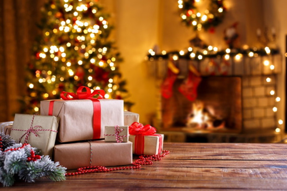 CARMAGNOLA – L’essenza del Natale venerdì 15 dicembre nella Rsa «Villa serena». Per l’occasione una serata di danza, letteratura, teatro e regali anonimi ma fatti col cuore