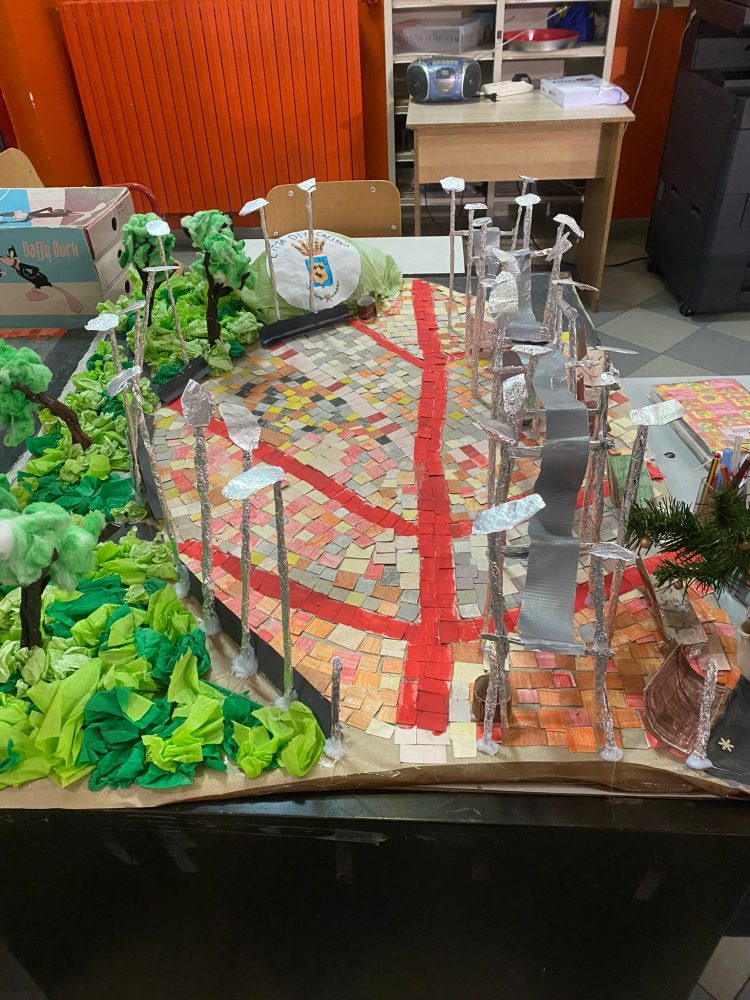 NICHELINO – I bimbi della Pavese costruiscono i plastici della città